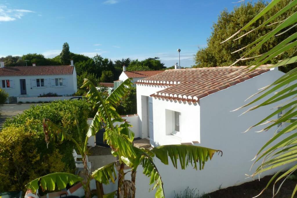 L'ILE D'YEU, vos prochaines vacances - Vélos et wifi gratuits Port-Joinville Extérieur photo