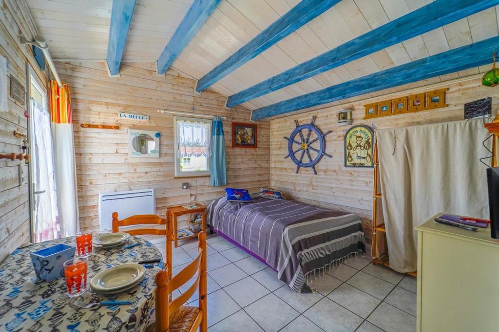 L'ILE D'YEU, vos prochaines vacances - Vélos et wifi gratuits Port-Joinville Extérieur photo